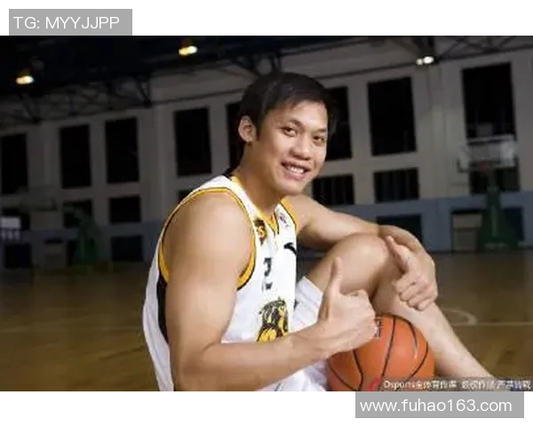 李强专访：从青涩少年到篮球巨星的奋斗与成长之路